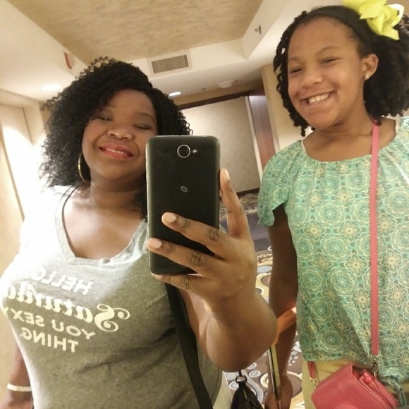 Meet your Posher, Stylegaloree - Picture 1 of 1